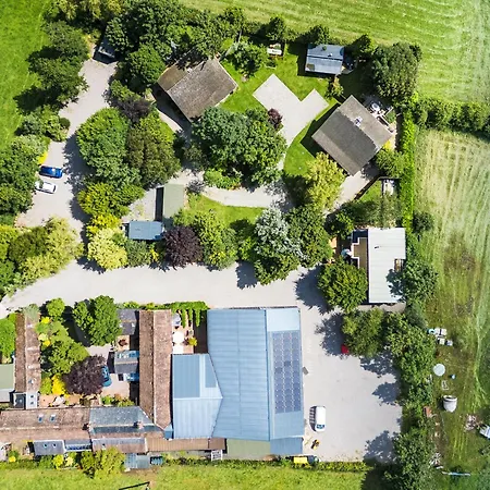 בית נופש Cedrus *