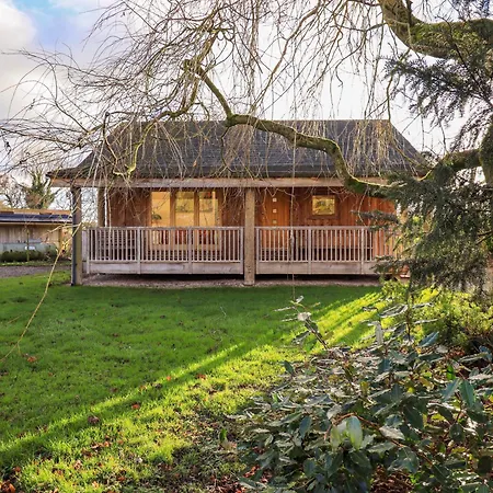 Cedrus بيت للعطل بنريث